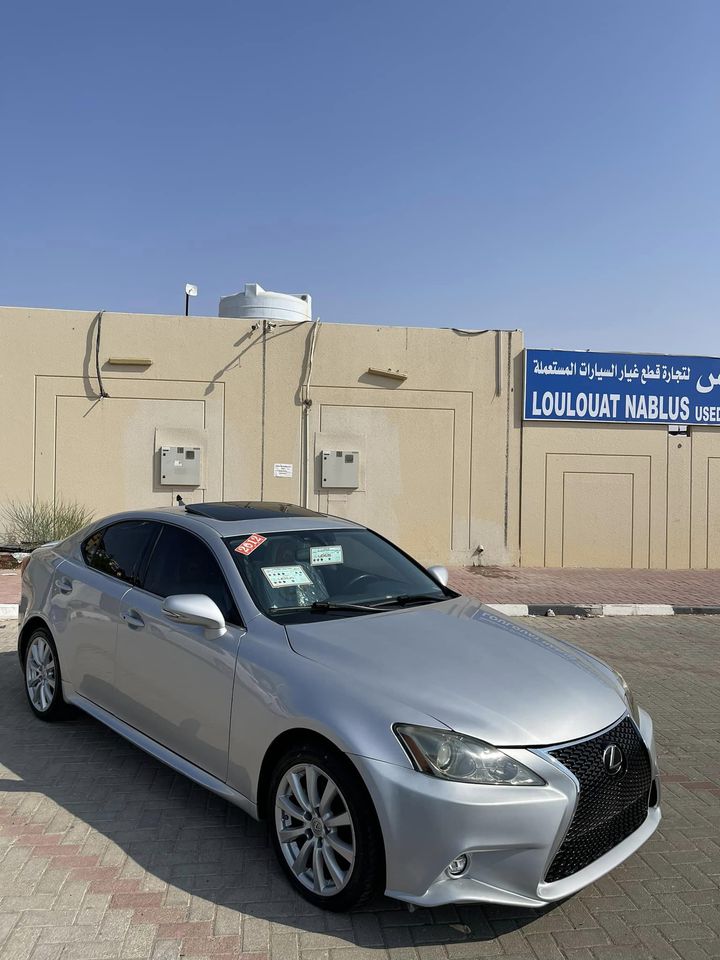 اسعار سيارة لكزس  2012 مستعملة للبيع في الإمارات