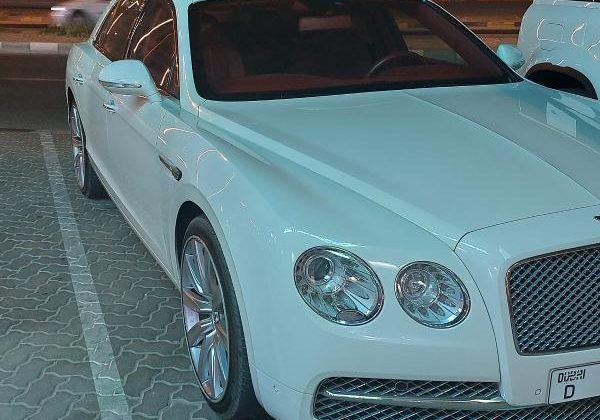 بنتلي كونتينينتال فلاينق سبير موديل 2014 للبيع في دبي الامارات