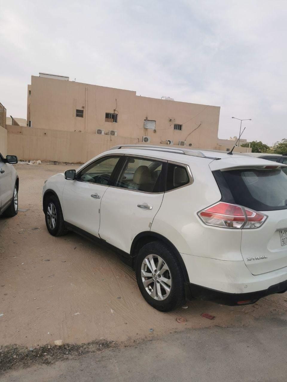 سيارات نيسان إكس تريل مستعملة للبيع في السعودية 